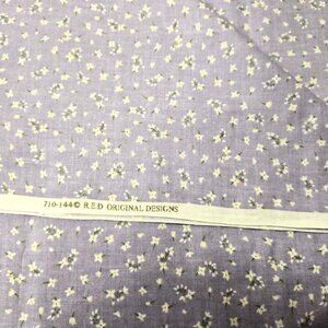 Vintage 90s Lavender Floral Cotton – 2 Yards R.E.D. 710-144 Selvage Discontinued